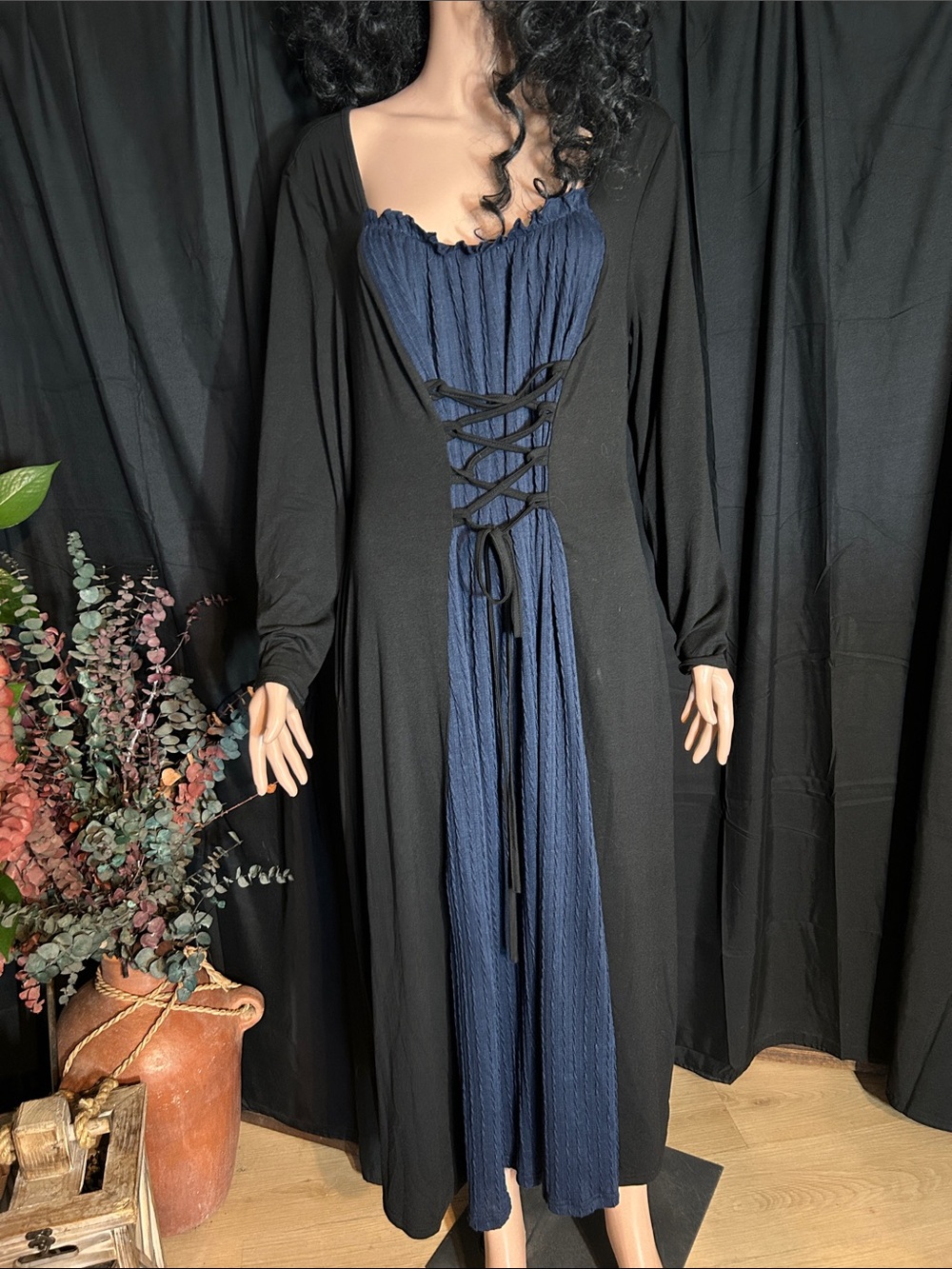 NWT BLOOMCHIC BOHO GOTHIC DRESS 14-16